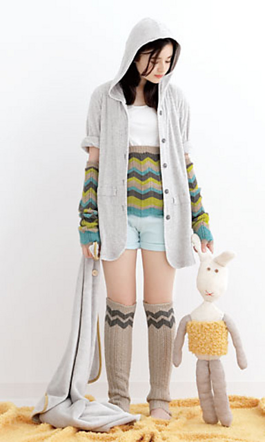 215w-16 Chevron Legwarmers