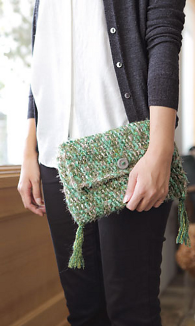 215w-21 Fringe Clutch