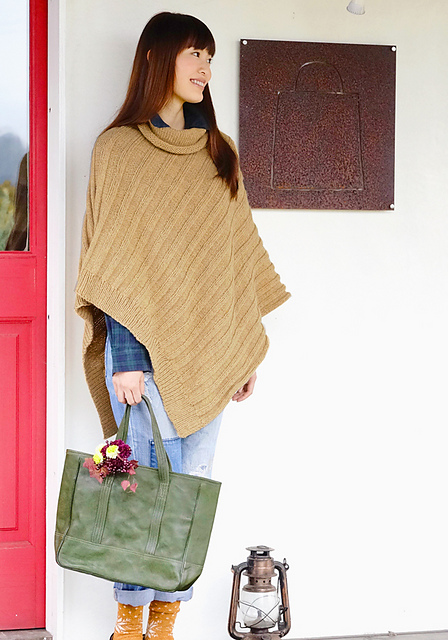 Grandir Turtleneck Poncho