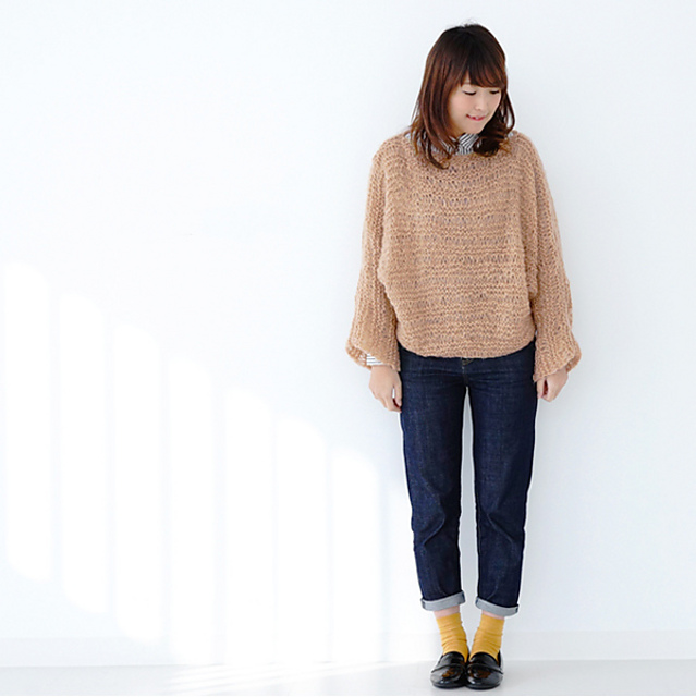 Yuru Sweater