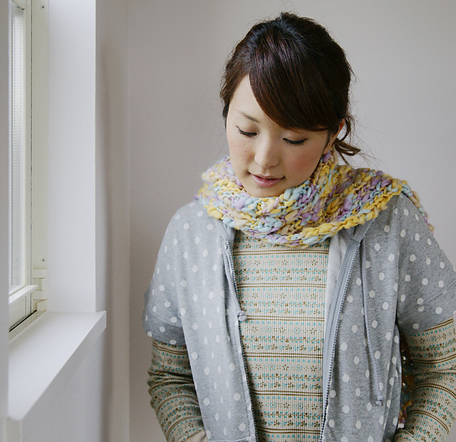 210-211-39 Ribbed Scarf