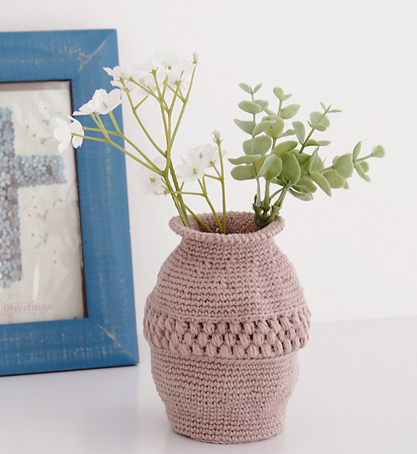 sakka-5 Fushigi Vase