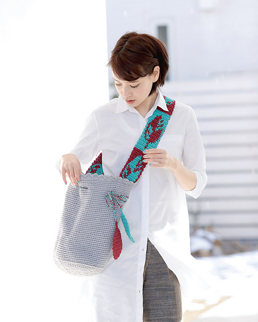 217ss-15 Leaf Shoulder Bag