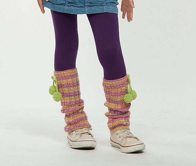Pompom Legwarmers