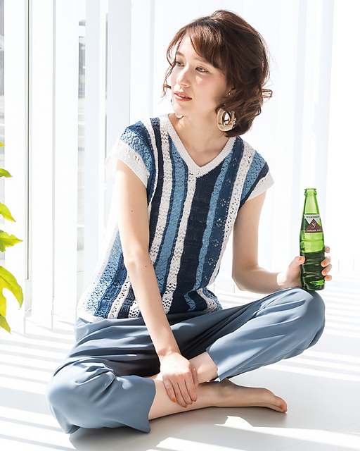 219s-01 Striped Top
