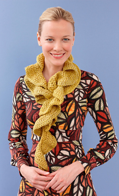 Curlicue Scarf #L10384