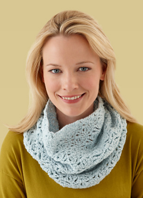 Crochet Lace Cowl