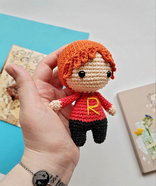 Little wizard in red