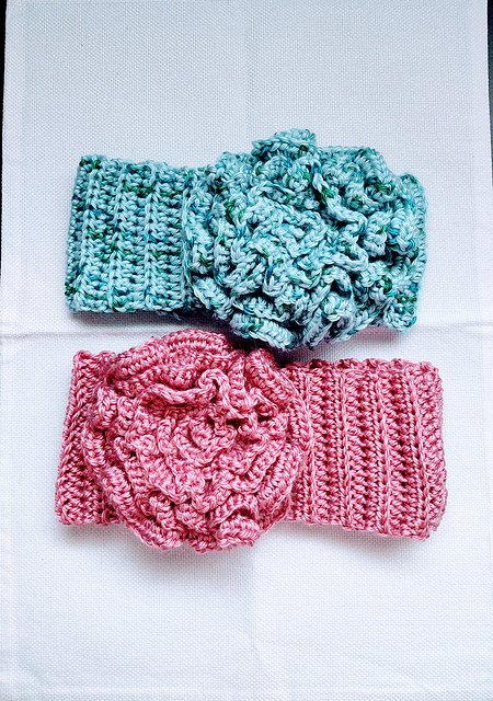Winter Rose Earwarmer