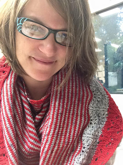 Ravelry Leona Dare pattern by Elizabeth Green Musselman