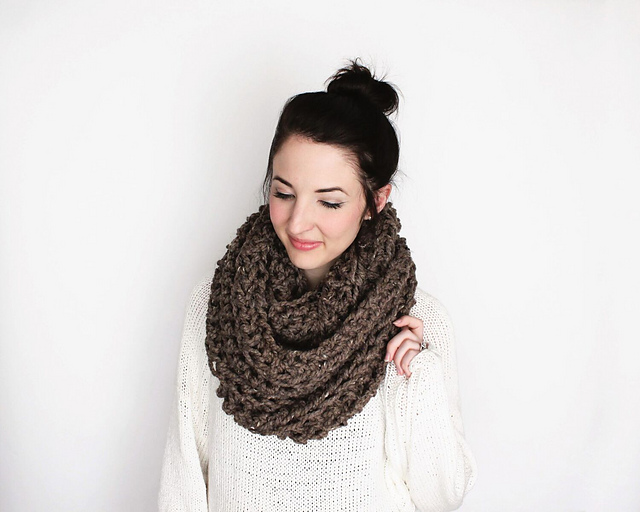 Darling Be Brave Caulfield Infinity Scarf