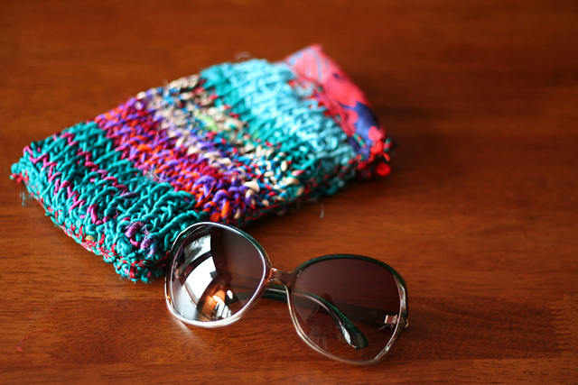 A Home For My Sunnies: Sunglasses Holder