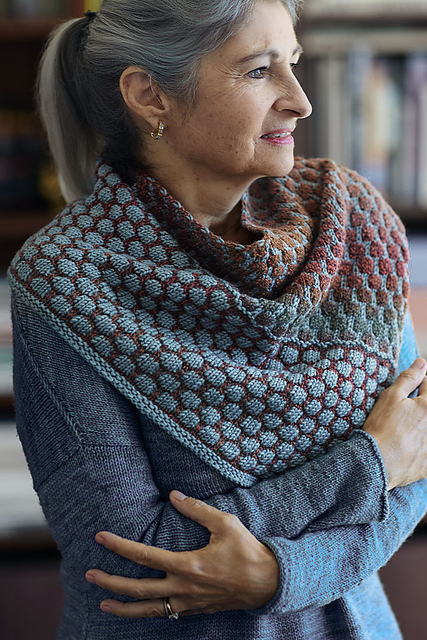 Cambrie Cowl