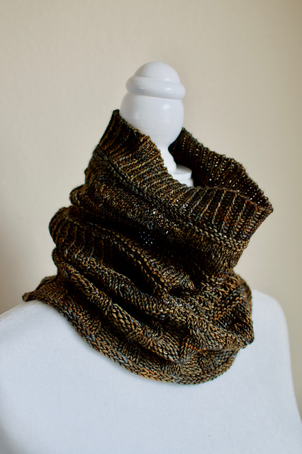 Lichen Cowl