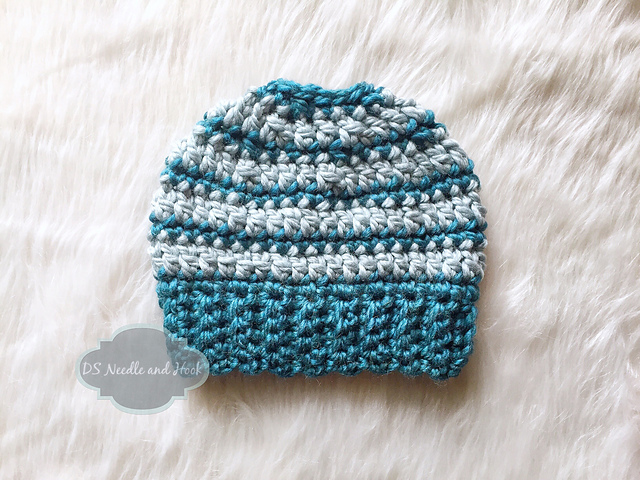 Messy Bun/Ponytail Beanie