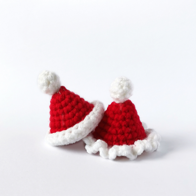 Tiny Christmas Hat
