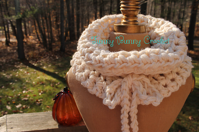 Bulky Neck Hug Cowl/Scarf