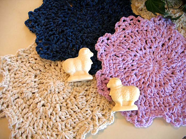 Shell Point Chenille Facecloth/Dishcloth