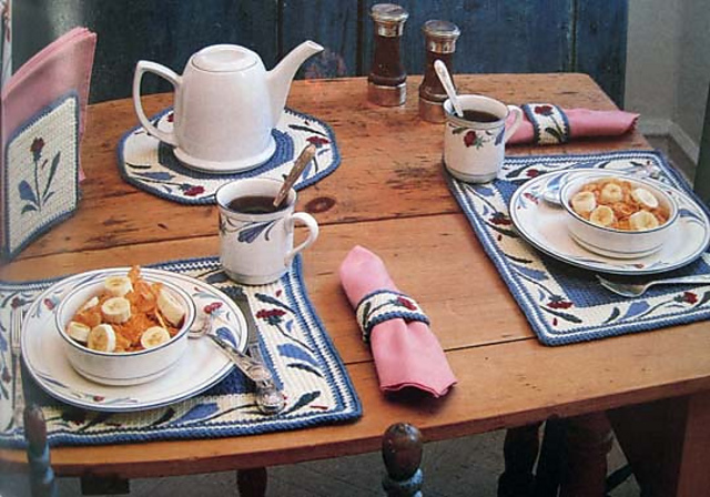 Breakfast Table Ensemble
