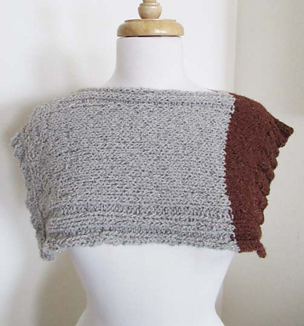 Sideways Two-Color Ponchette