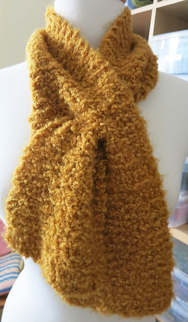 Gold Dust Keyhole Scarf