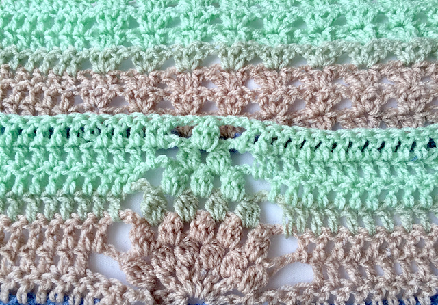 Pineapple Checkerboard Afghan
