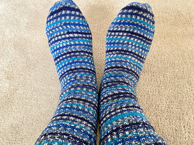 #01 Basic Socks