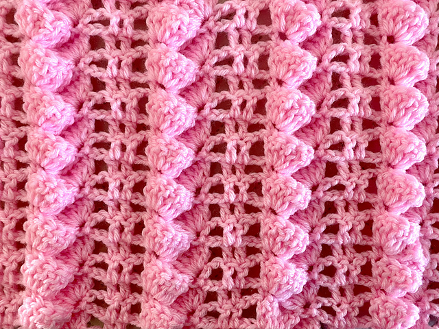 Ravelry: Embroidered Shell-Stitch Afghan pattern by Hélène Rush