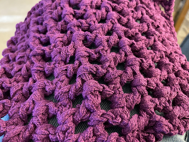 Mesh Pattern Stole