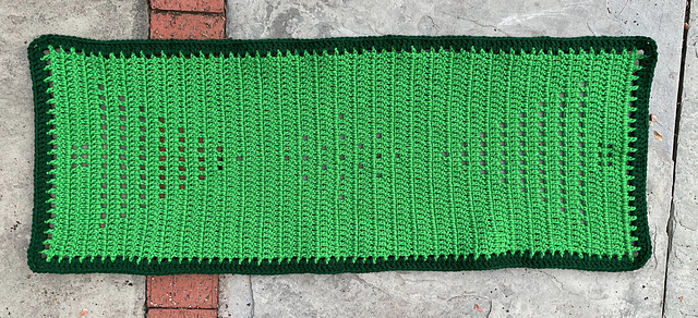 Christmas Tree Table Runner