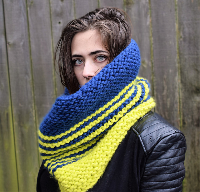 Seahawks Margaux Cowl