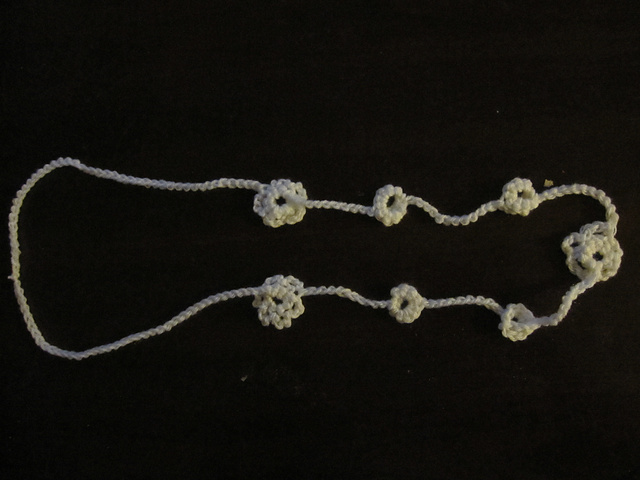 Daisy Necklace