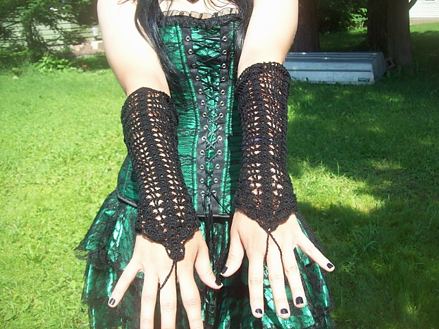 Lacy Arms