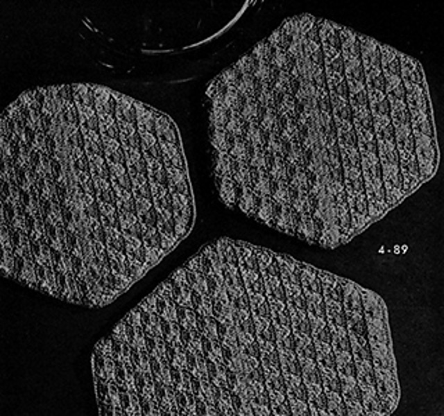 Hot Plate Mats and Potholder #4-89