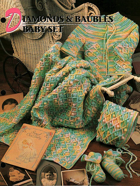 Diamonds & Baubles Baby Set