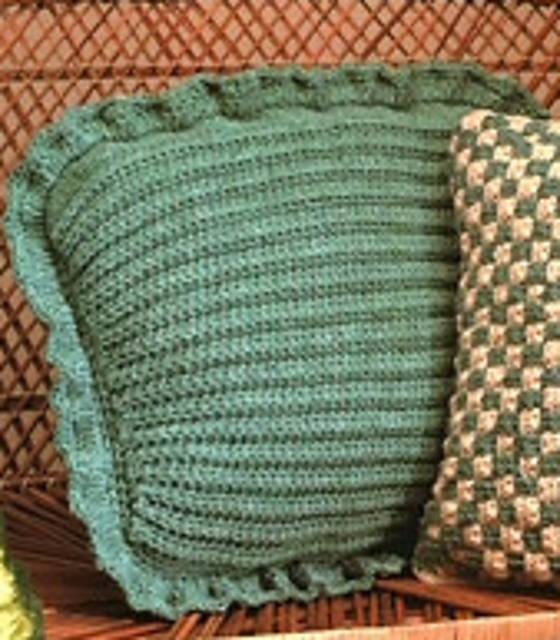 Ribbed Pillow