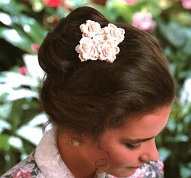 Bouquet Hairbow