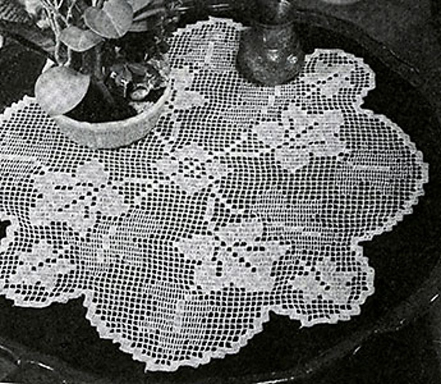 Grape Arbor Doily #7630