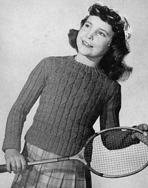 Girl's Pull Over Sweater #403