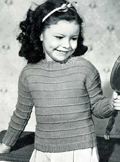 Girl's Pull Over Sweater #405