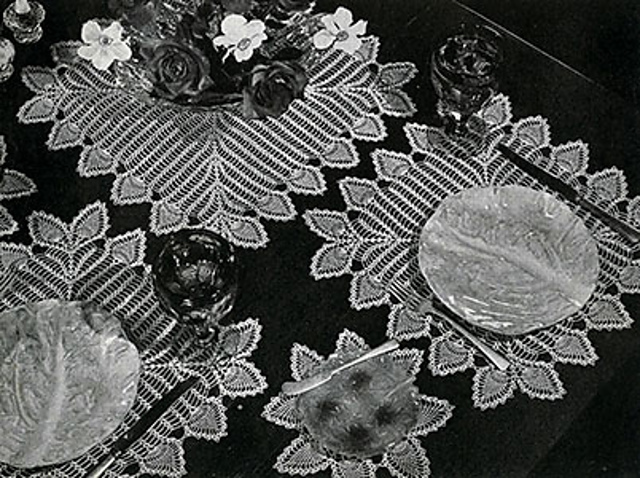 Pineapple Square Luncheon Set #7777