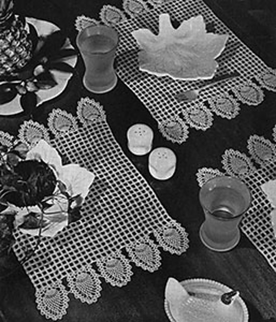 Pineapple Rectangular Luncheon Set #7774-A