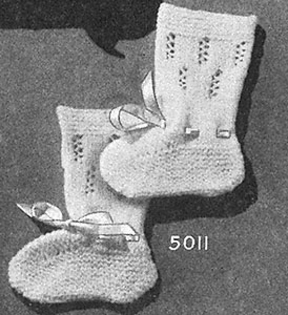 Knitted Bootees #5011