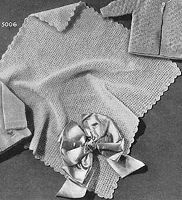 Crocheted Carriage Cover #5006