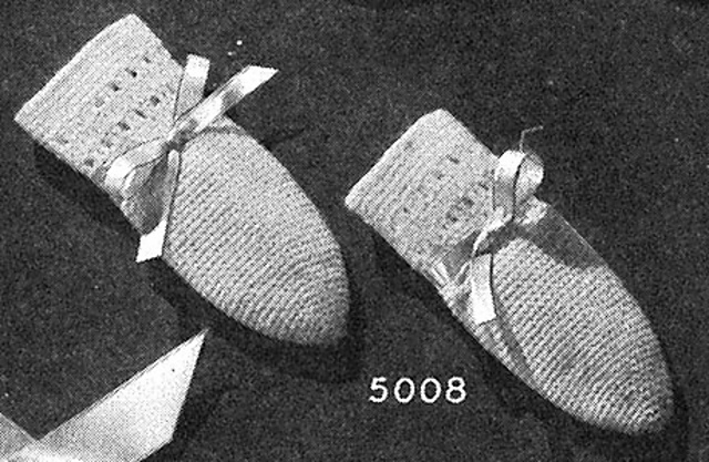Crocheted Mittens #5008