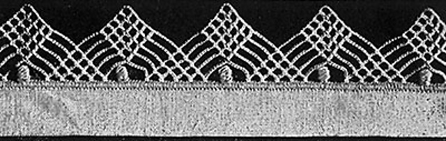 Royal Lady Edging #8050