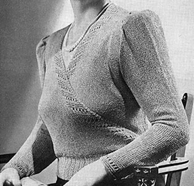 Cosmopolitan Pullover #1062