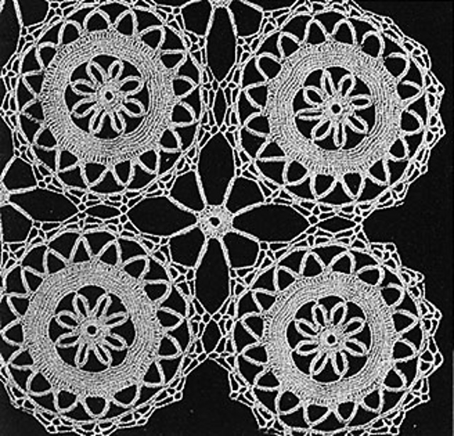 Flower Wheel Tablecloth #7066