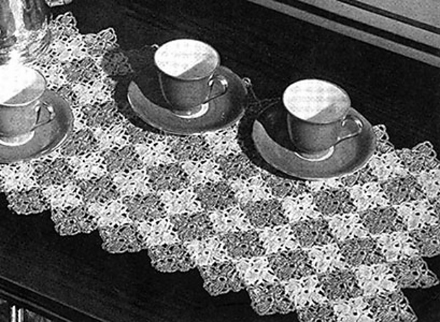 Spanish Tile Runner #7376-A