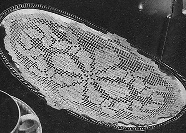 Bread Tray Doily #7396